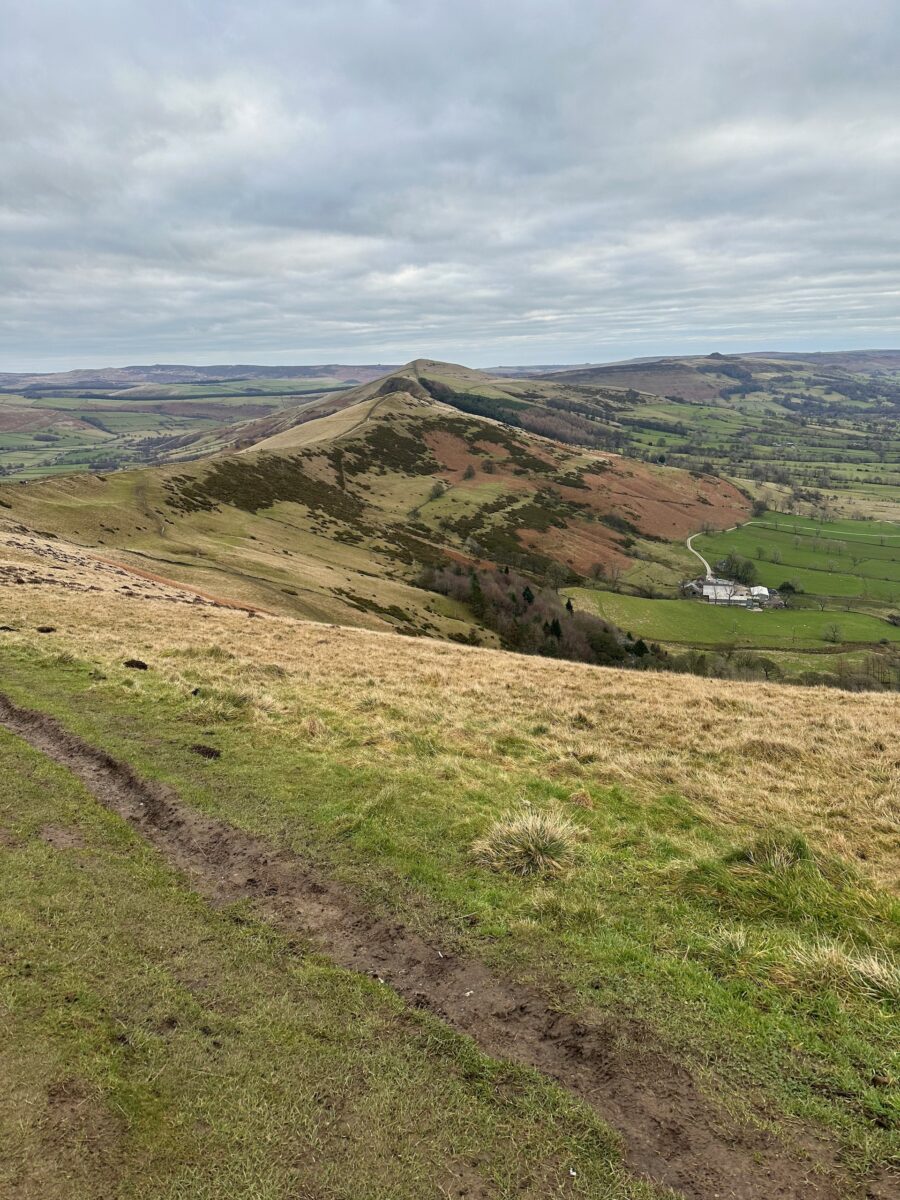 Tiring & awesome, a boggy trek along the Edale Skyline